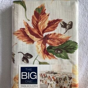 New Fall Leaves Tablecloth, 60x84”